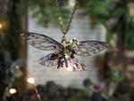 Lade das Bild in den Galerie-Viewer, Flower Fae Key necklace - purple
