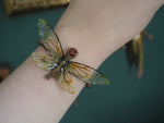 Lade das Bild in den Galerie-Viewer, Flying Key Bracelet - autumn, pearls
