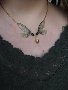 Enchanting necklace - acorn, green