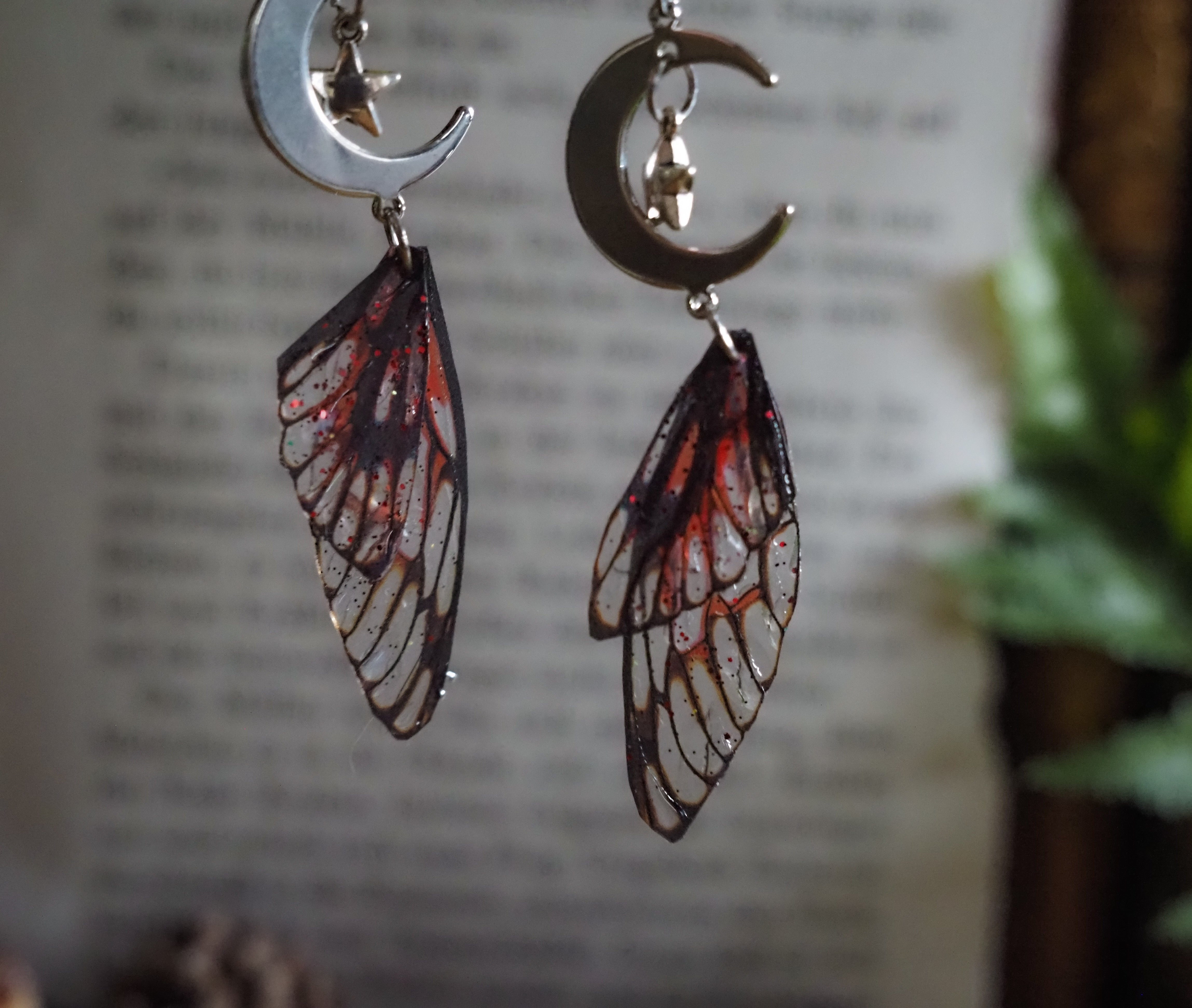 Faerie earrings moon and stars red/black