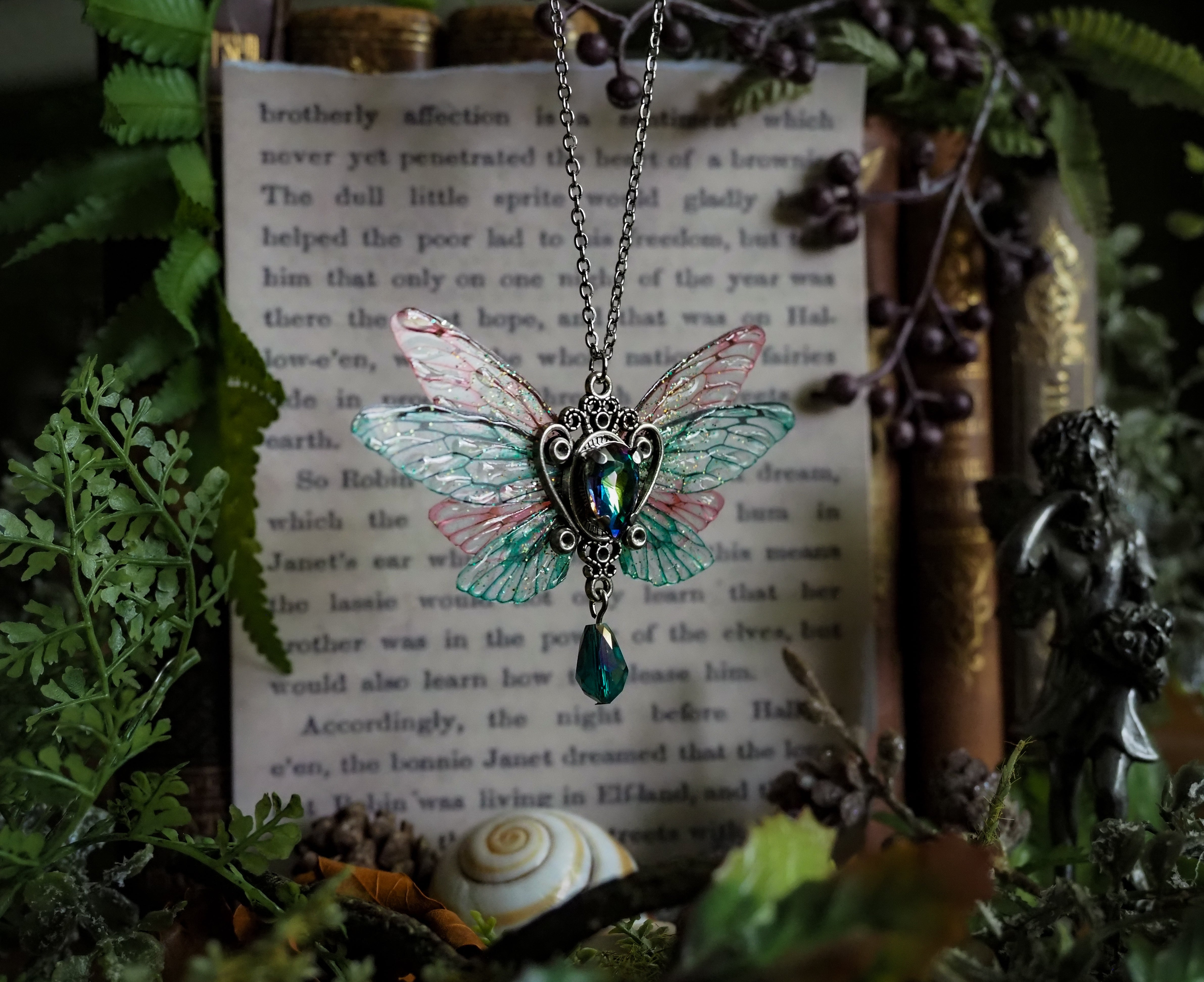 Pixie necklace - emerald / pink