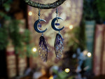 Lade das Bild in den Galerie-Viewer, Moon Earrings - purple, silver, amethyst
