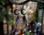 Lade das Bild in den Galerie-Viewer, Moon Earrings - purple glas, silver, stars
