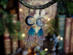 Lade das Bild in den Galerie-Viewer, Moon Earrings - pink, blue, silver, moonstone
