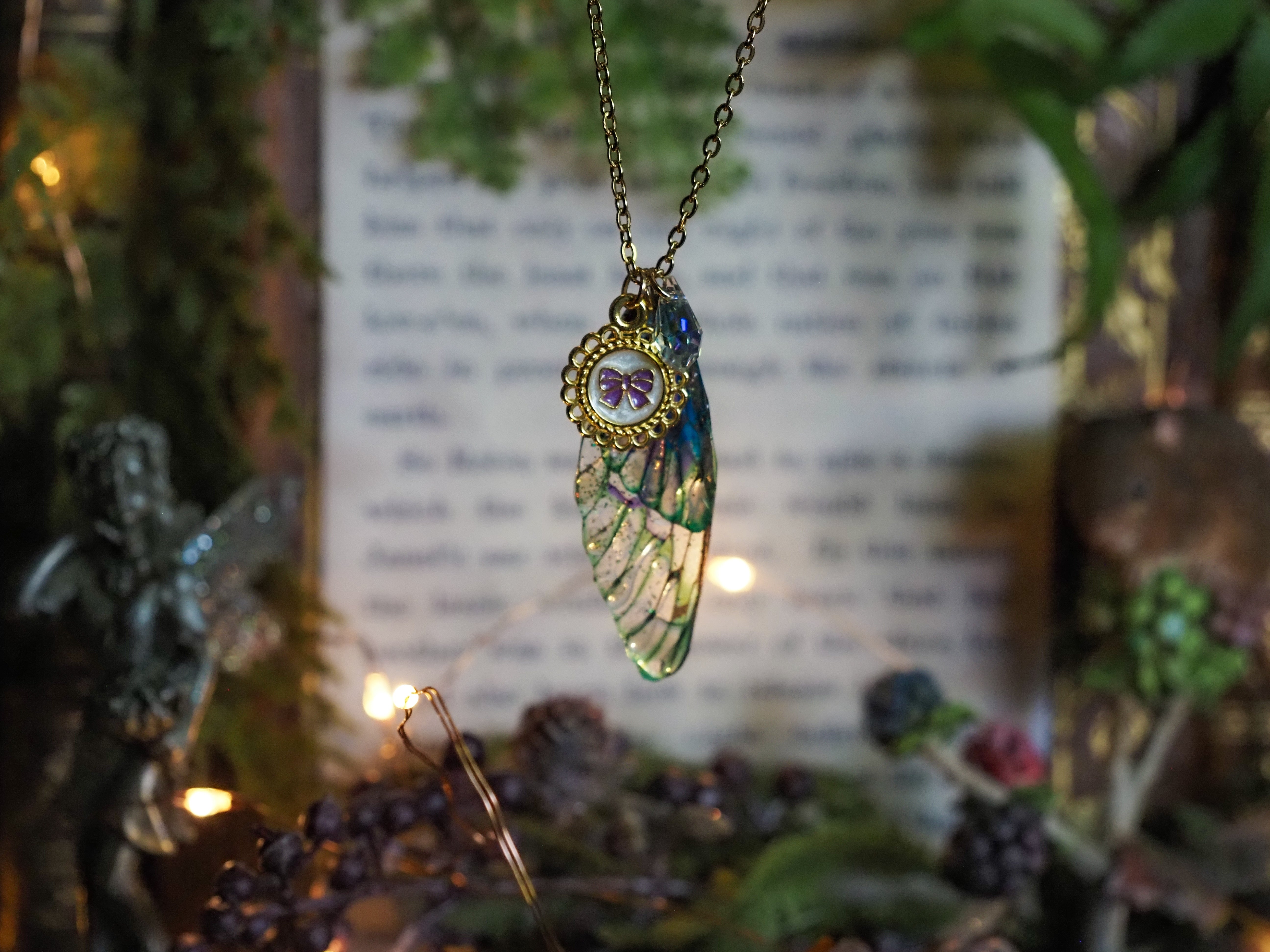 Trinket Fae Necklace - kelpie