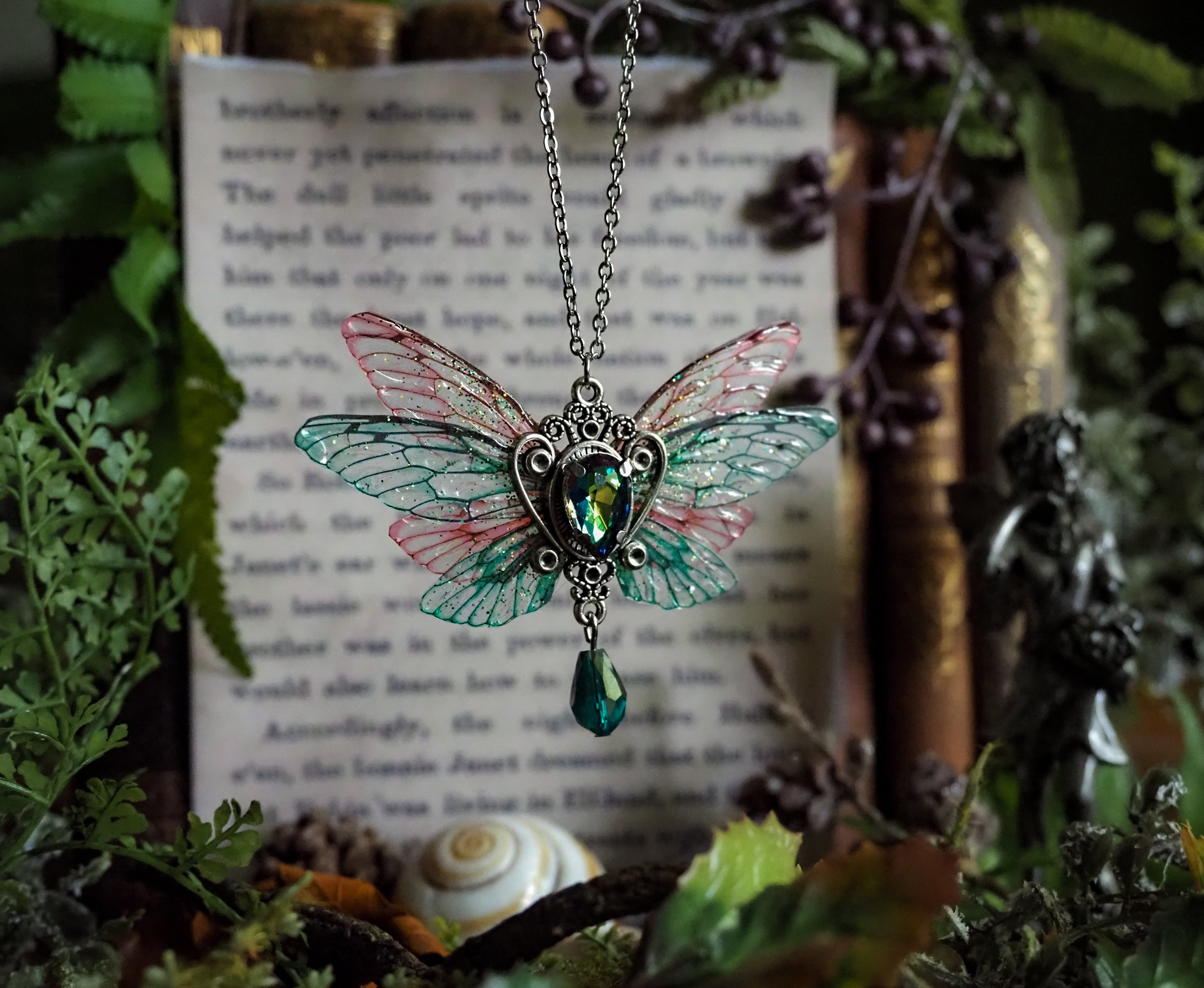 Pixie necklace - emerald / pink