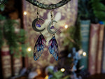 Lade das Bild in den Galerie-Viewer, Moon Earrings - purple glas, gold, amethyst
