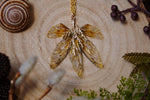 Lade das Bild in den Galerie-Viewer, Branch Forest Sprite necklace - golden gloaming

