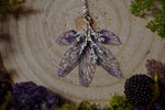 Lade das Bild in den Galerie-Viewer, Branch Forest Sprite necklace - purple silver
